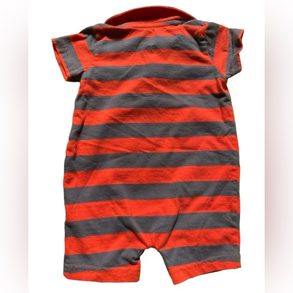 Carter’s Fire Truck Romper 🚒 - Picture 2 of 4